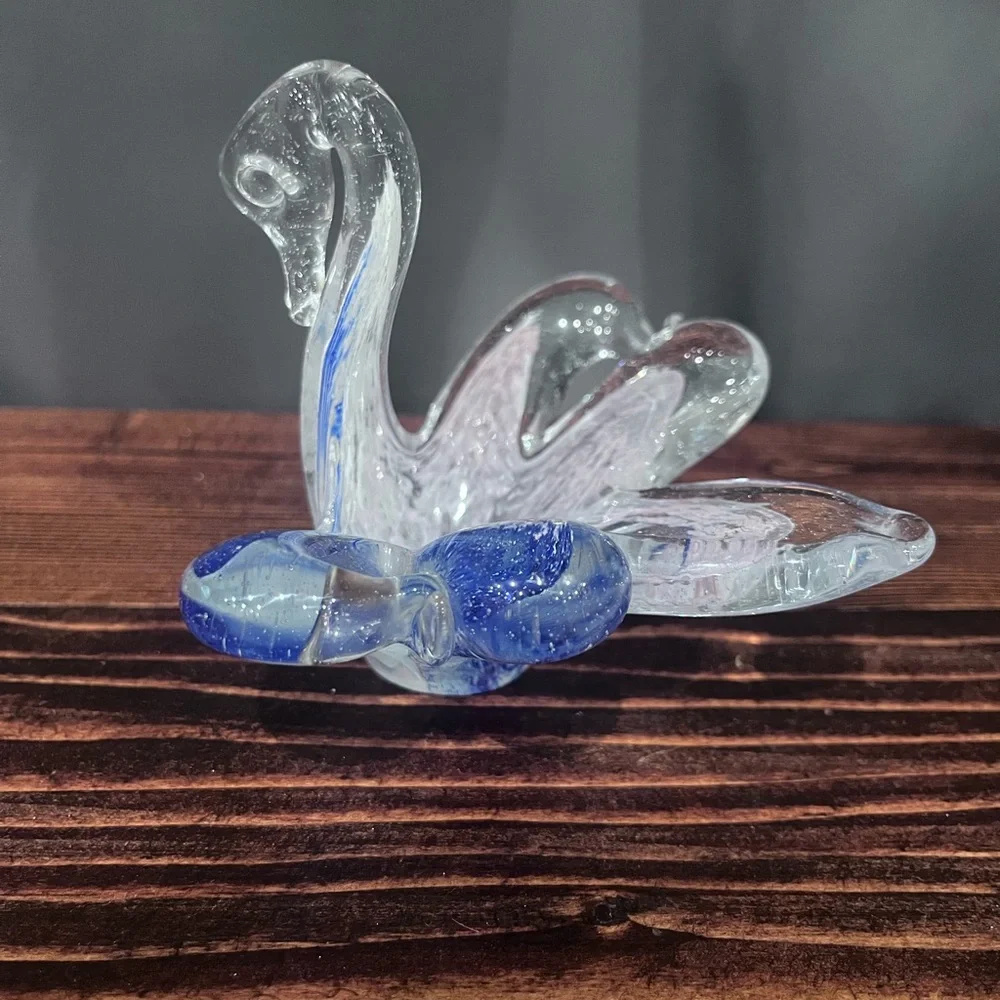 Murano Made in Italy Handblown Glass Swan Shaped Figure &‎ Bowl.